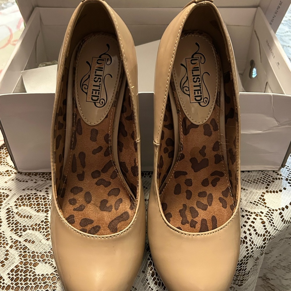Unlisted Nude Platform Heels size 8